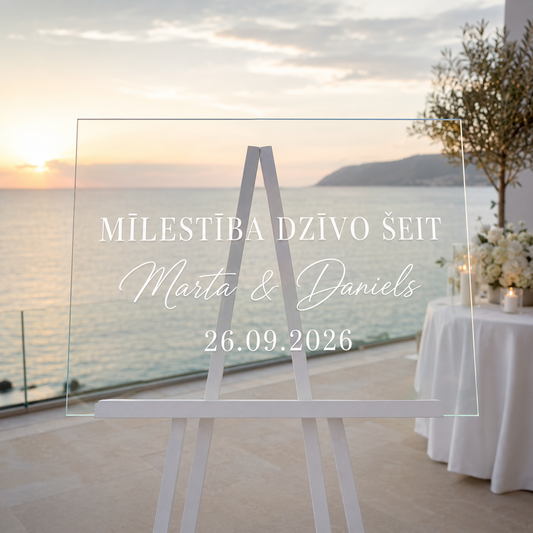 Personalizēta kāzu uzlīme stiklam ar tekstu “Mīlestība dzīvo šeit”